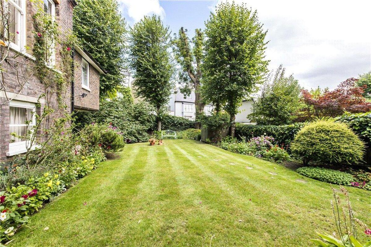 Lawn Care for a Greener, Healthier Garden